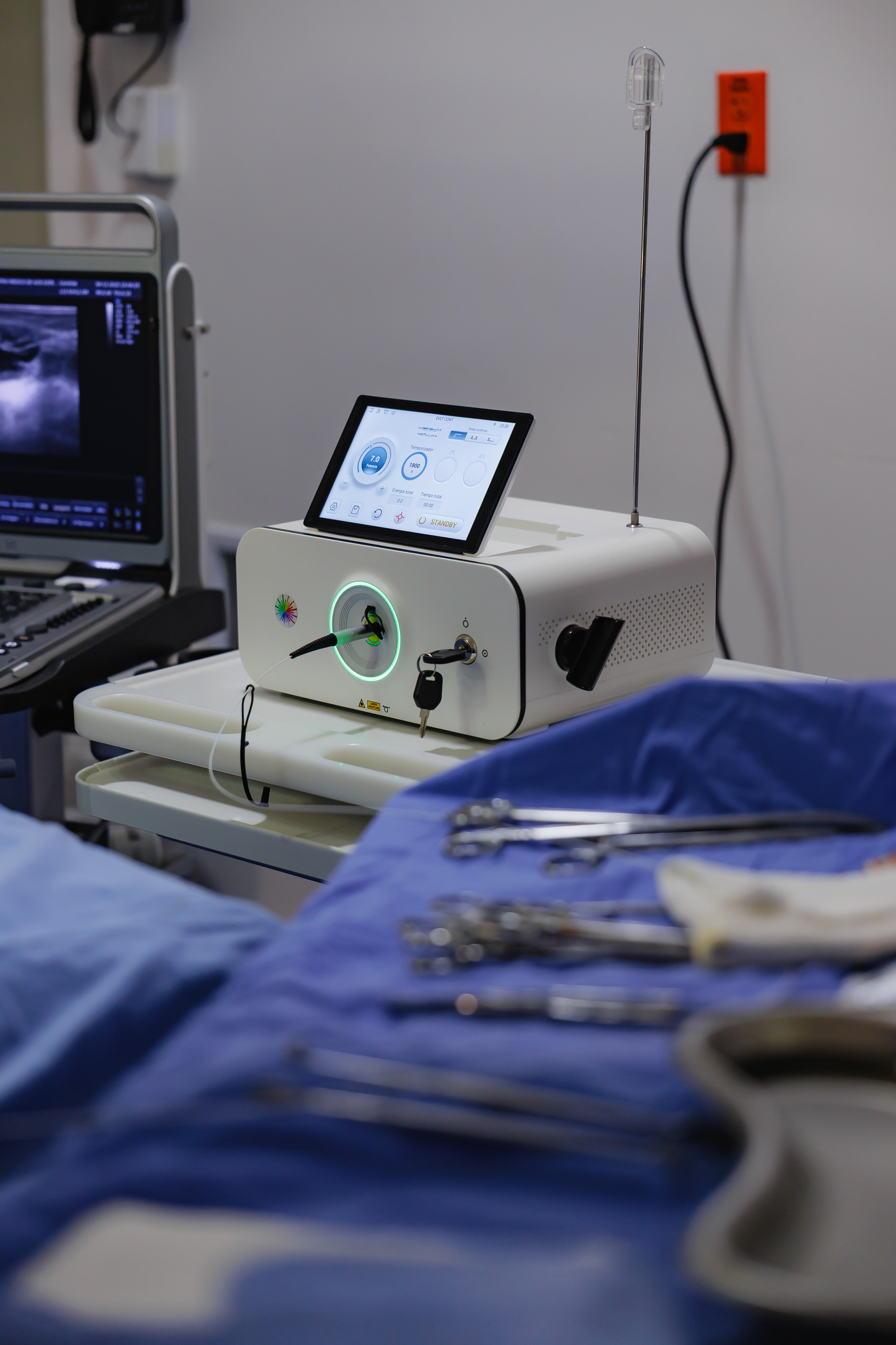 Diagnóstico y tratamiento especializado de várices con láser